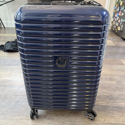 DELSEY PARIS Cruise 3.0 Hardside Expandable Luggage with Spinner Wheels, Navy, Checked-Medium