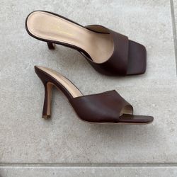 Brown Heels 