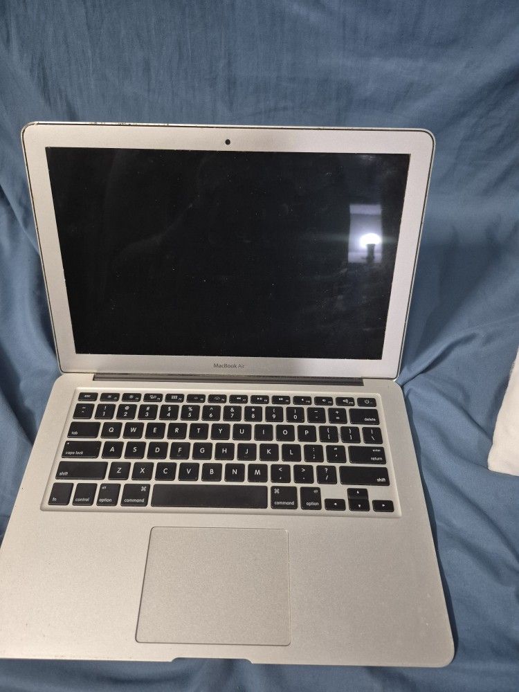 MacBook Air 13” (2012) - Not Tested, No Charger