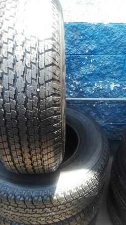 Bridgestone duellers 265/70/17