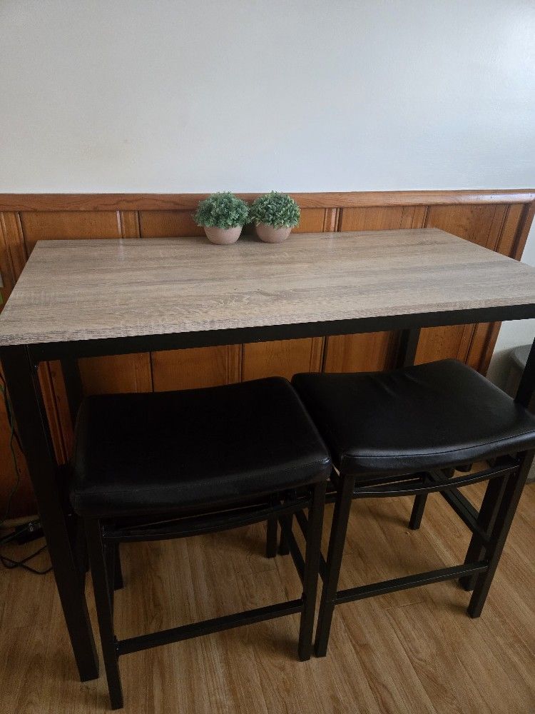 Dining Set