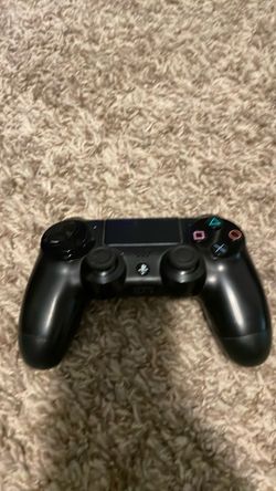 PS4 DualShock 4 Controllers