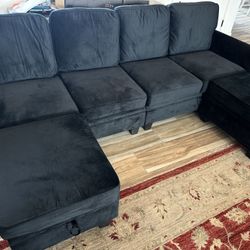 HONBAY 6 Piece Velvet Sectional Couch With Storage Seat in Black