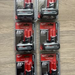 Milwaukee M12 12-Volt Lithium-lon XC High Output 5.0 Ah Battery