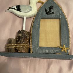 Free Wooden Nautical Picture Frame W/seagull