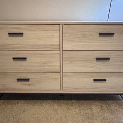 Bedroom Furniture Dresser Nightstand