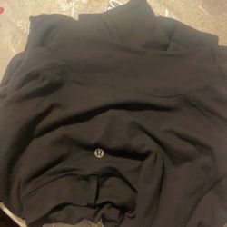 Lululemon Woman Jacket Size 8