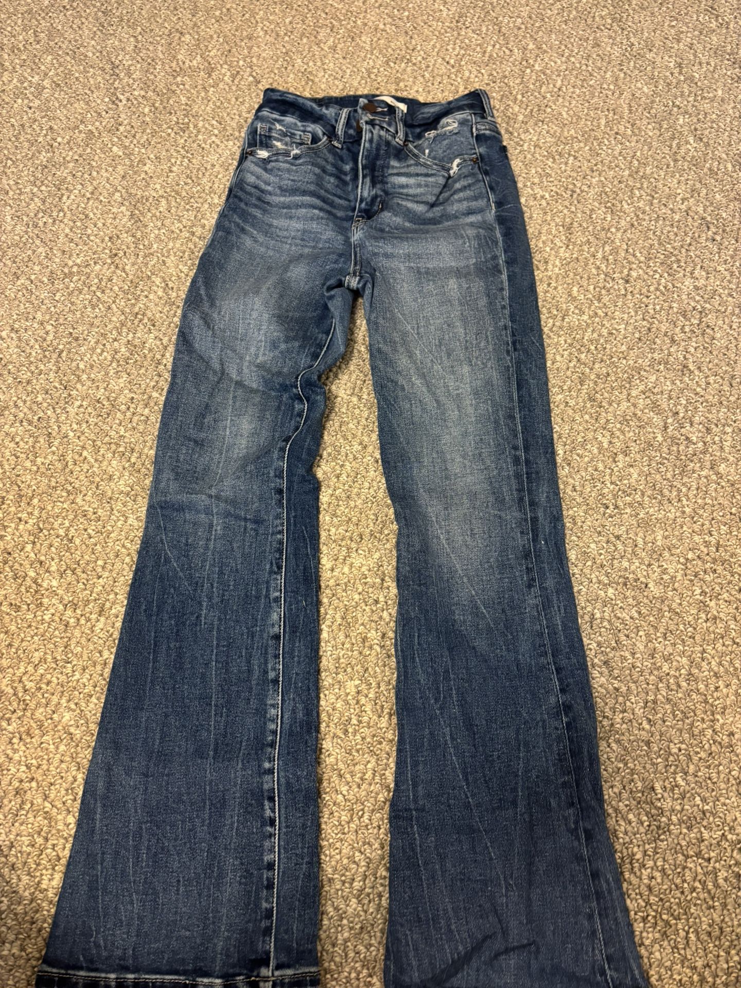 Buckle Jeans
