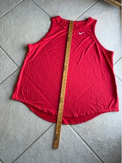 woman’s plus size 2X new no tags Nike red tank top women’s plus size
