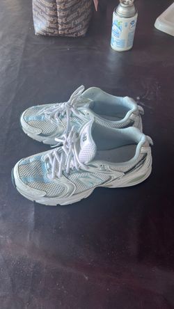 Tenis
