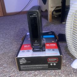 Arris Cable Modem/ Router N300 Duel Band
