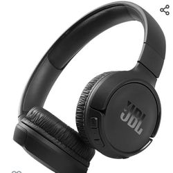 JBL Tune 510BT: Wireless On-Ear Headphones with Purebass Sound - Black

