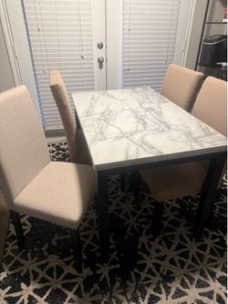Brand new 5 piece table from wayfair