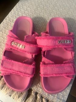Guess sanddles $5