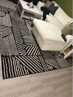 8x10 Rug