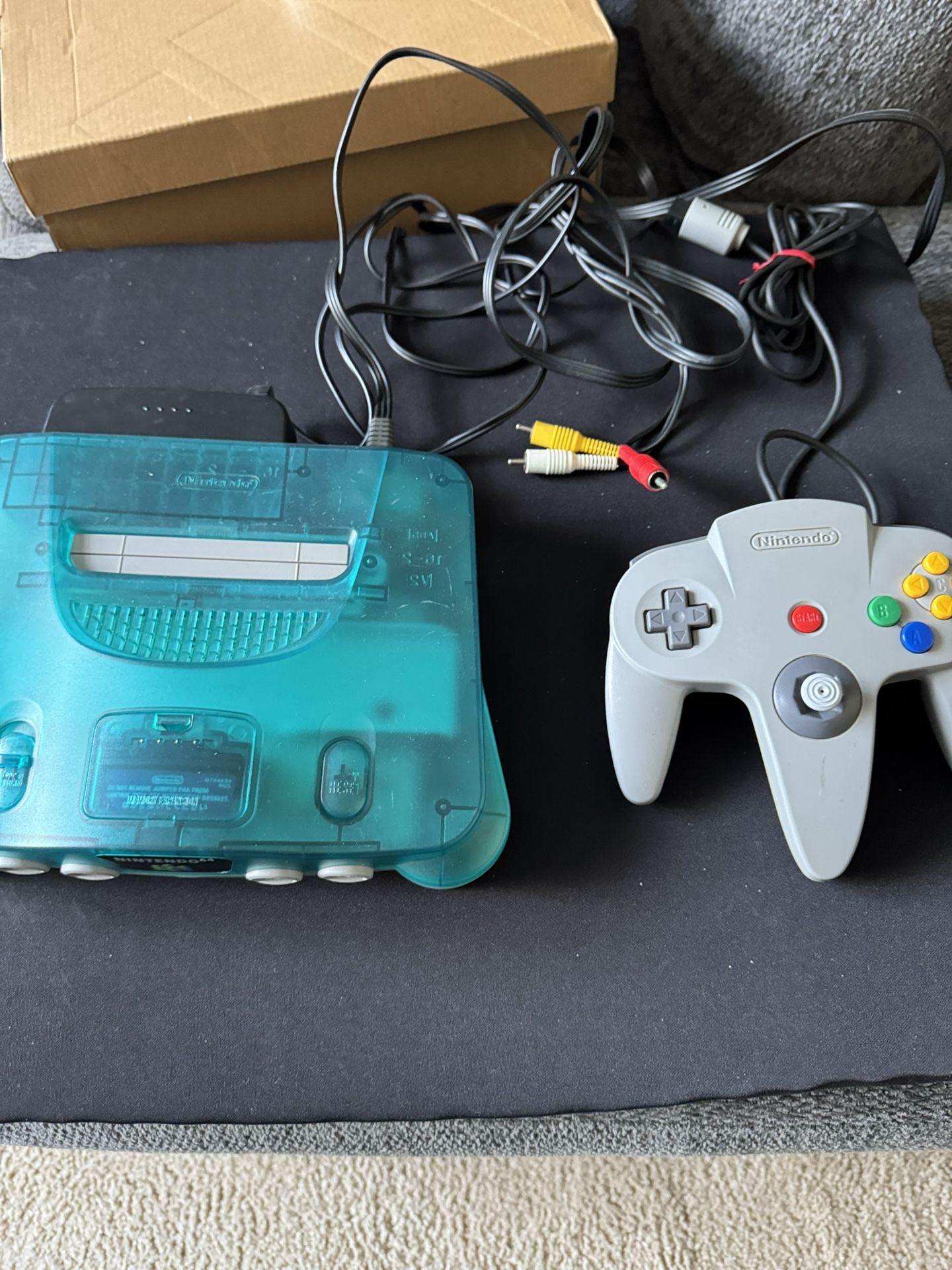 Nintendo 64 Japanese Funtastic Ice Blue