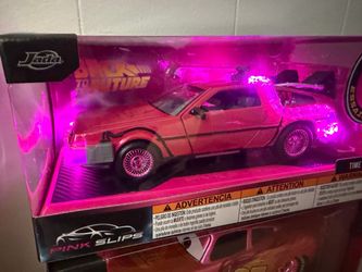 Jada pink deLorean