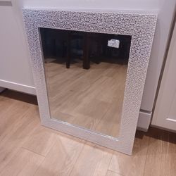 MIRROR!! BRAND NEW