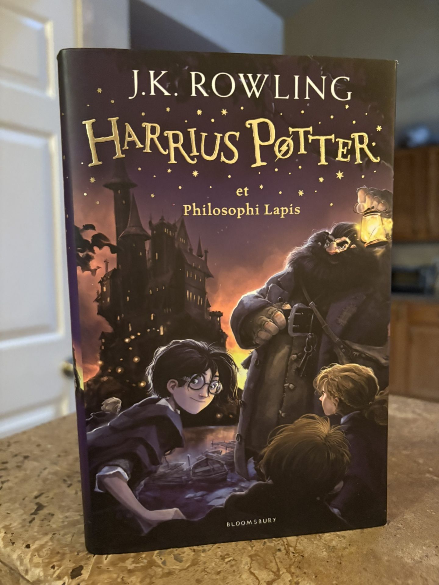 Harry Potter - Sorcerer's Stone (Latin)