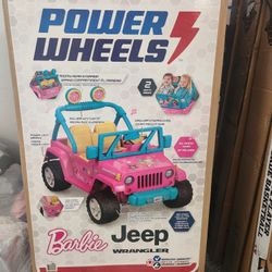 New In Box 12V Power Wheels Barbie Jeep Wrangler Ride-on 