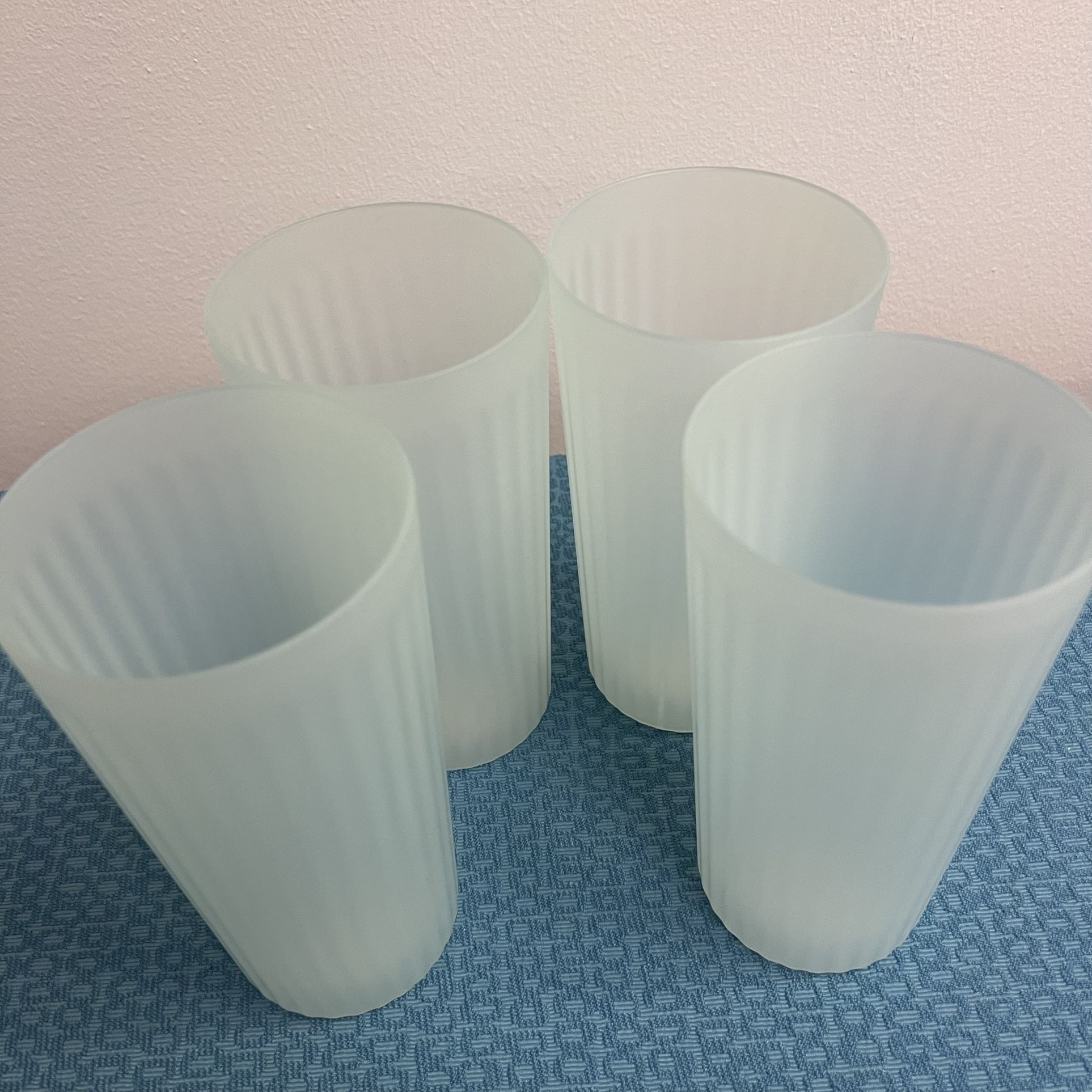 4 Piece Cup Set