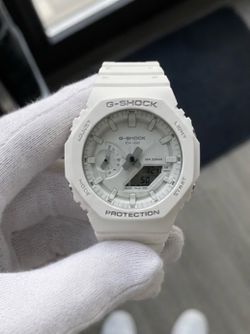 Casino White G -Shock GA -2100