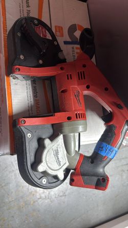 MILWUAKEE M18 CORDLES BAND SAW TOOL ONLY