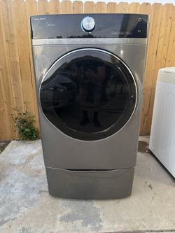Midea Front Loading Dryer