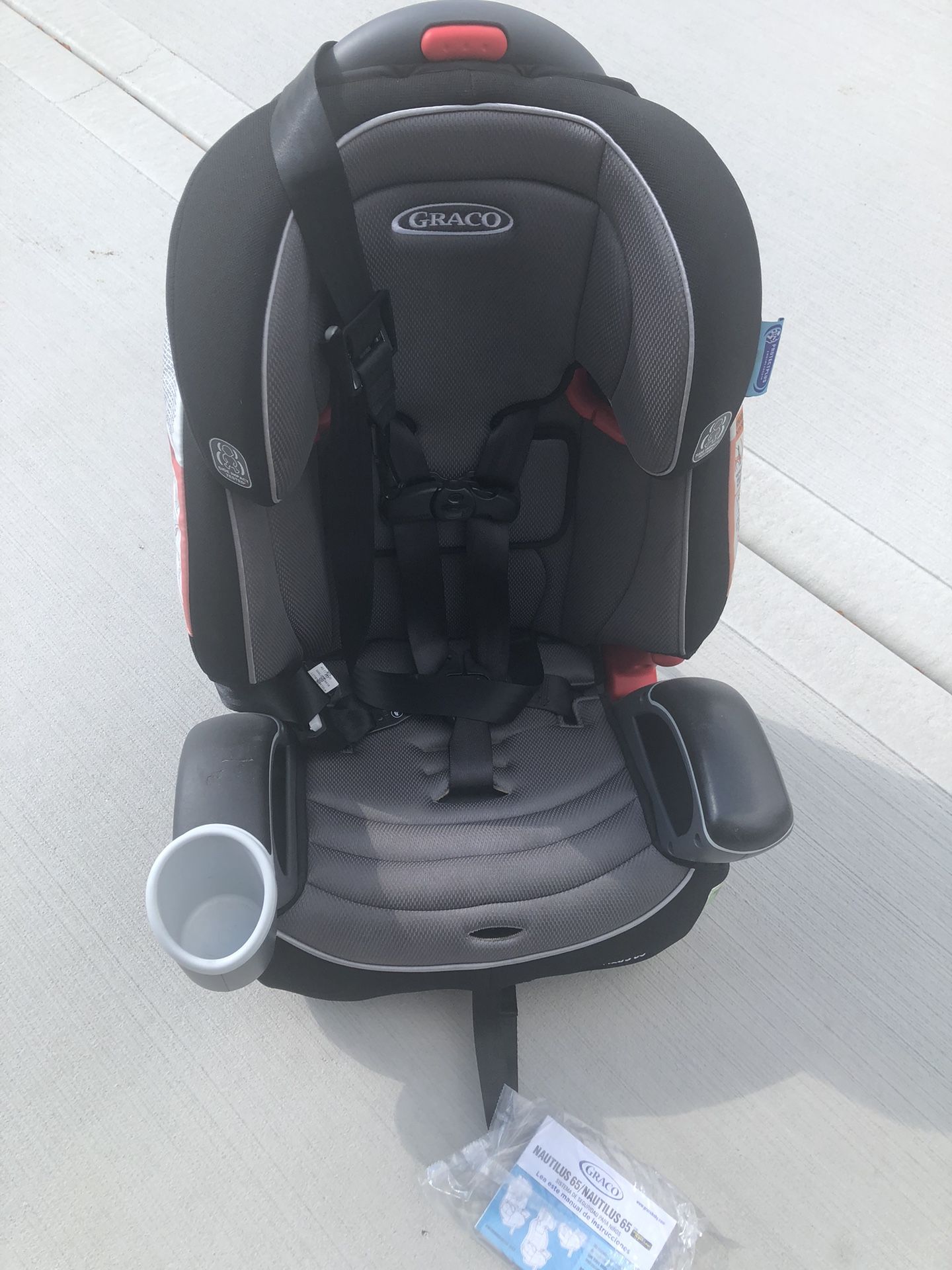 Graco Nautilus 65 3-in-1 Harness Booster Car Seat With Safety Surround