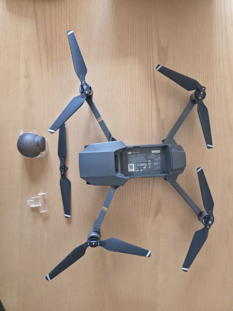 DJI Mavic Pro (Drone) Model:M1P 400.00 OBO
