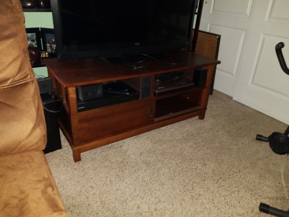TV Stand / Console Table. 