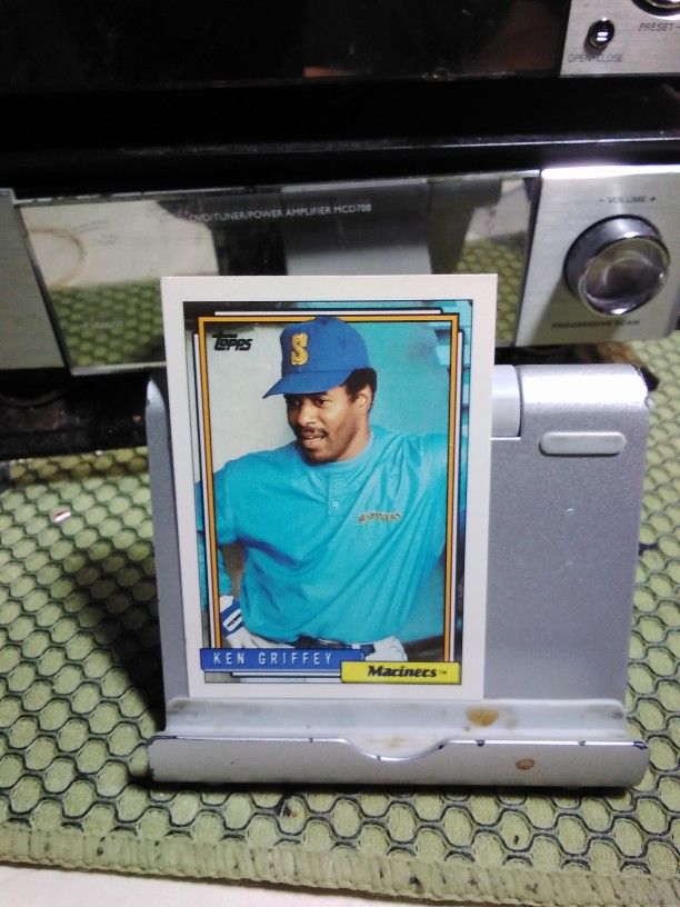 92 TOPPS #250 KEN GRIFFEY JR