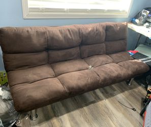 Brown Futton