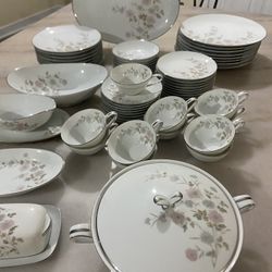 **Stunning **Vintage **Noritake complete fine china  set place setting for 8