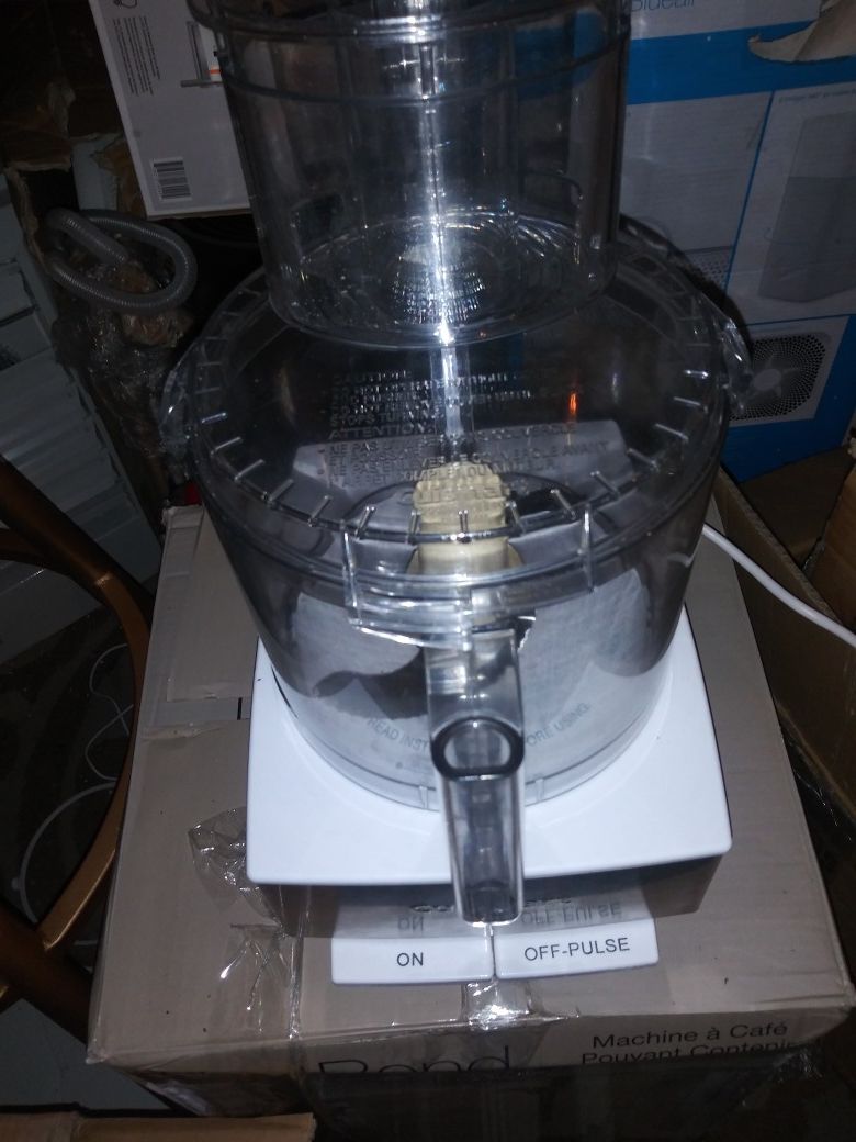 Food processor by Cuisinart