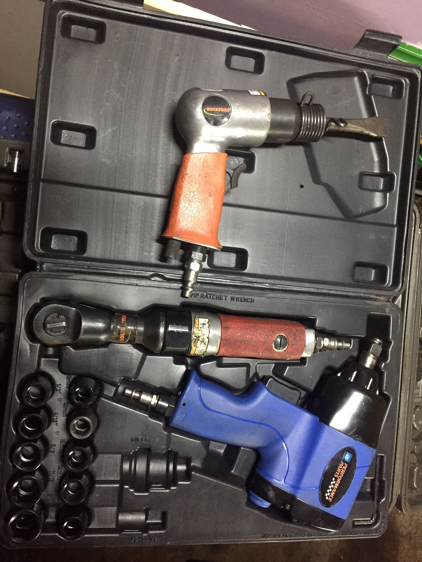 Air tools set
