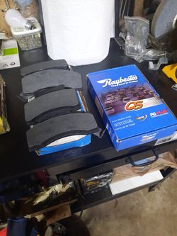 Dodge Ram 2500 Brake Pads, Two Sets .New