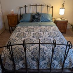  Wrought Iron Full Size Sleigh Bed