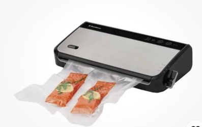 FoodSaver Vacuum Sealing System