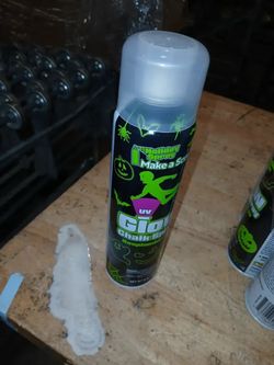 Chalk spray