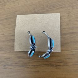 Vintage 925 Sterling Silver Turquoise Earrings