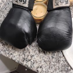 "PRO" BOXING-MMA GLOVES