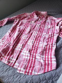 Burberry botton Up Shirt 
