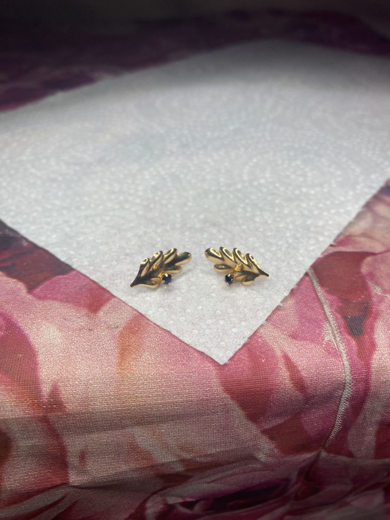 14k Gold Leaf Earrings