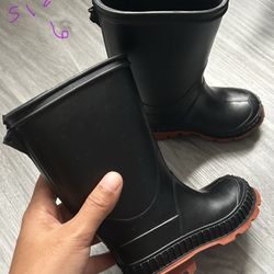 Boots All Different Sizes For Girls 