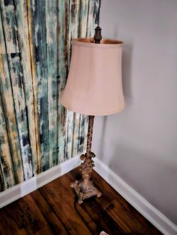 2 Decorative Table Lamps