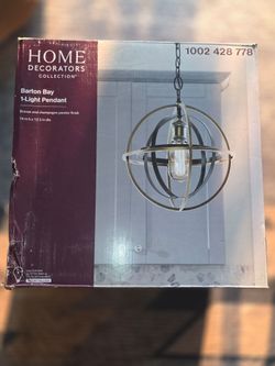 Decorators Collection
(No ratings yet)
Home Decorators Collection Barton Bay 1-Light Coal and Honey Gold Globe Mini Pendant Hanging Light, Kitchen Pen