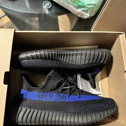 Yeezy Size 8