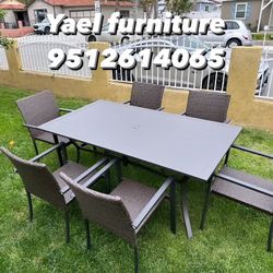 Brand New Patio Outdoor Dining Table Set 