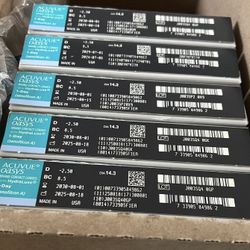 Acuvue Oasys Hydraluxe daily Contact Lenses new unopened box